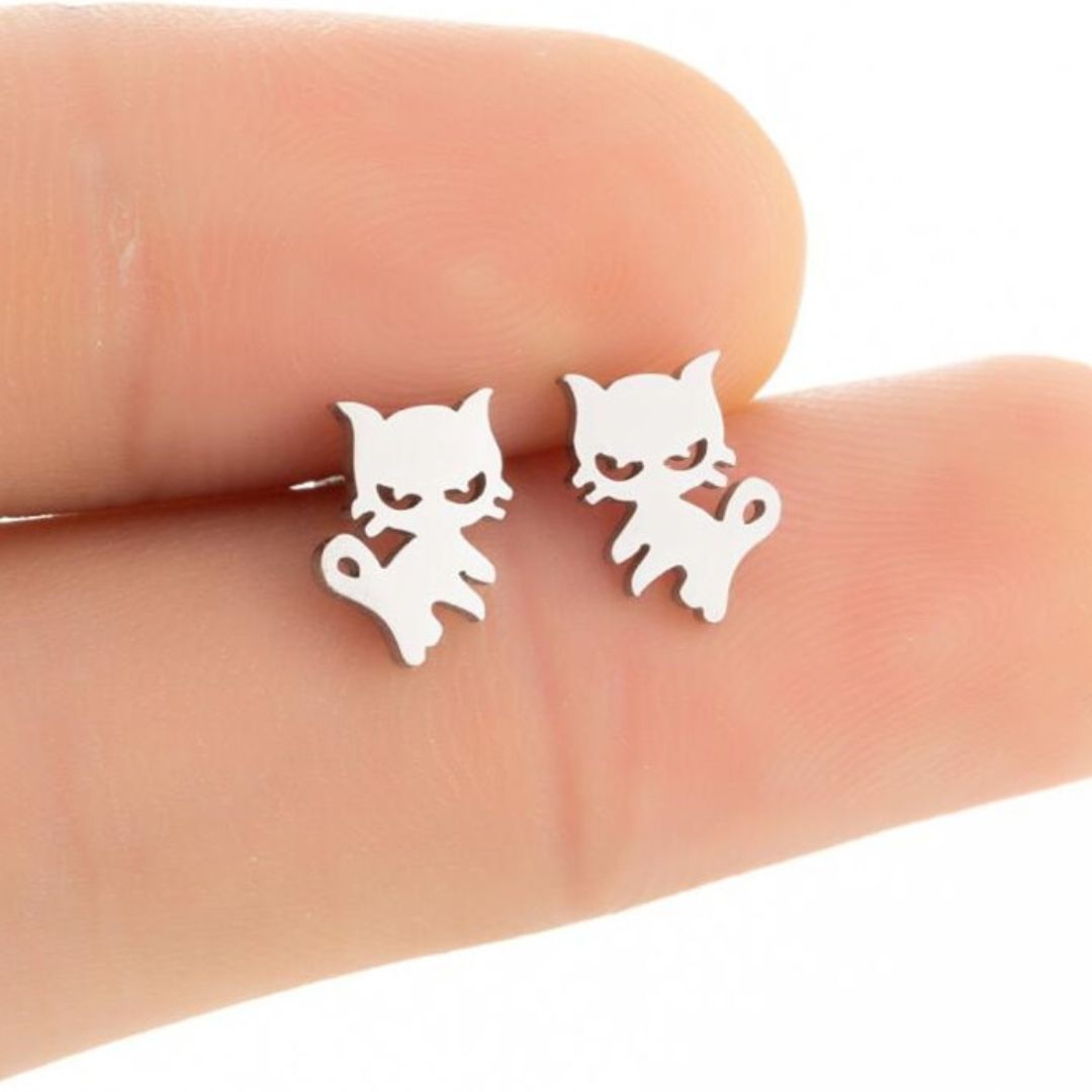 Meh Stud Earrings